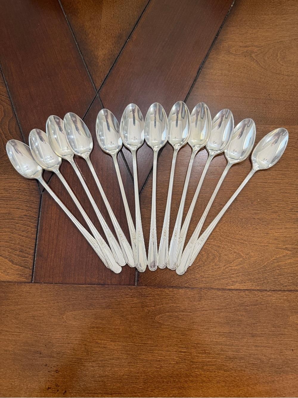 12 H &T Holmes Tuttle Mfg Co Wentworth Long Iced Tea Spoons Silver Plate 1940s